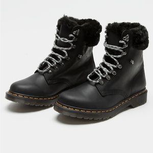 Dr. Martens 1460 Serena Faux Fur Lined Boots – Women’s 7